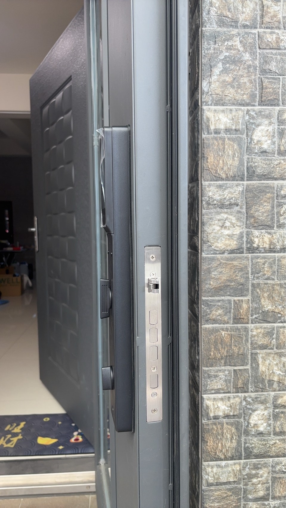 鋁框玻璃門安裝